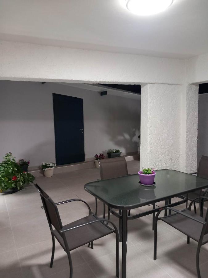 G&K House Garden Διαμέρισμα Μεσσήνη Εξωτερικό φωτογραφία